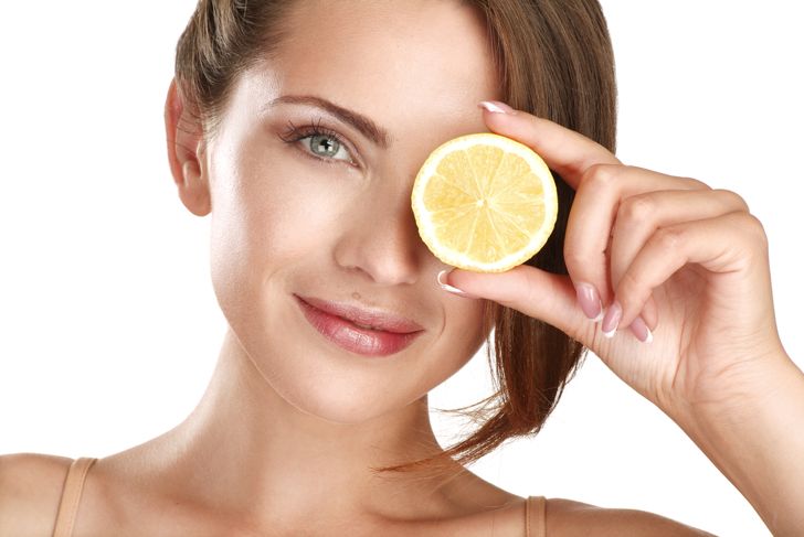10 Benefits of Lemon Water