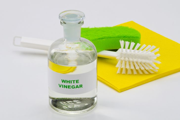 11 Surprising Uses for White Vinegar