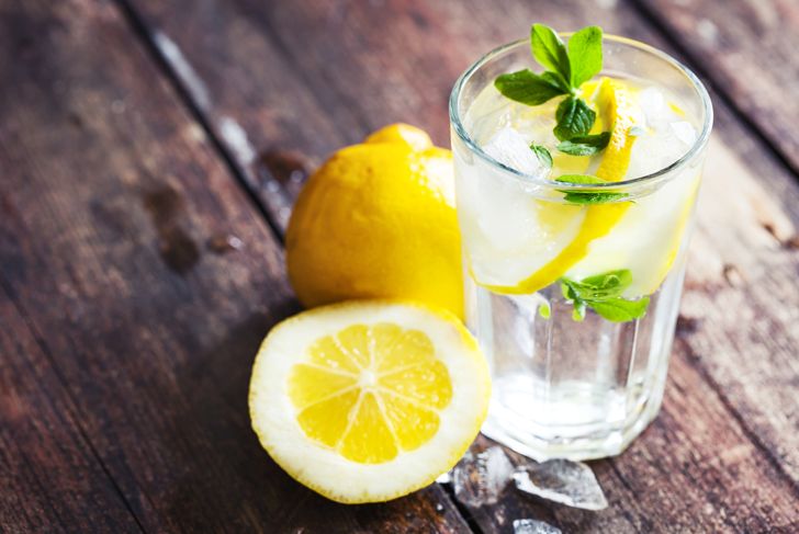 12 Awesome Uses for Lemons