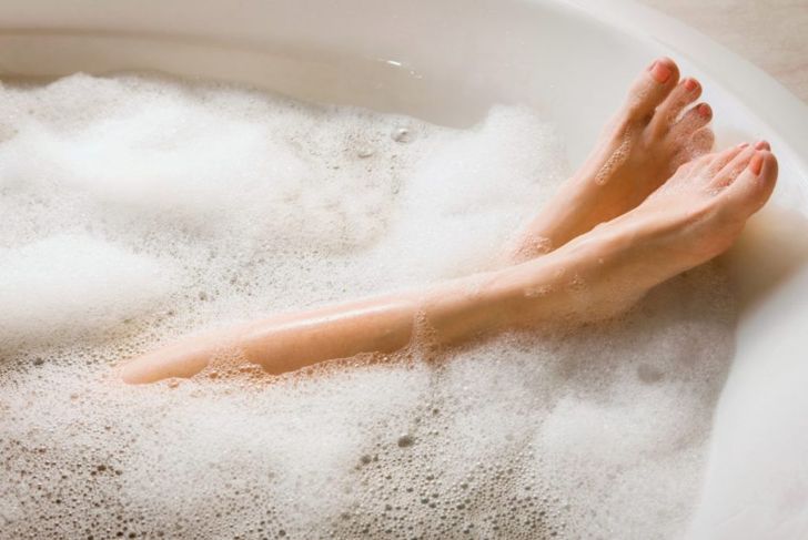 A Milk Bath Can Nourish Skin and Soothe the Senses