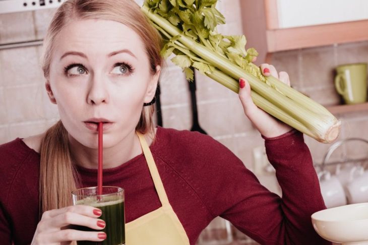 Celery Juice: It's Trendy, but is it Worthy of the Hype?
