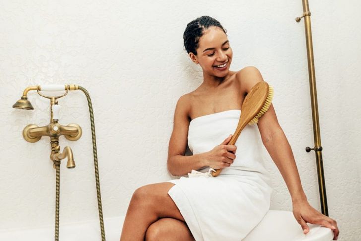 Dry Brushing Could Improve Your Skin's Circulation
