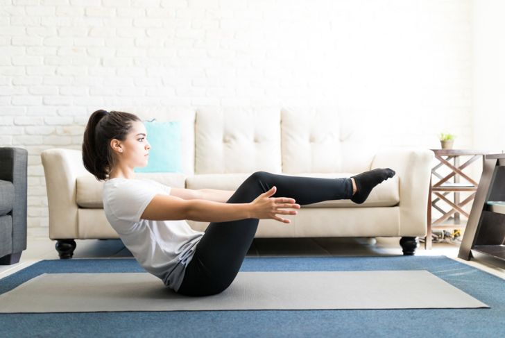Great Full-Body Exercises To Do in Small Spaces