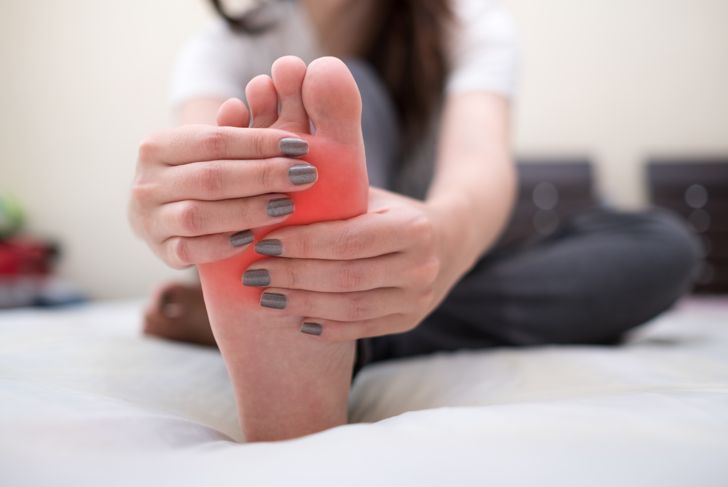 How Does Peripheral Neuropathy Affect Feet?
