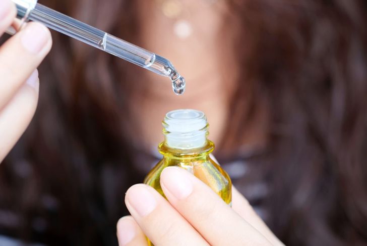 How Mineral Oil Can Support Wellness