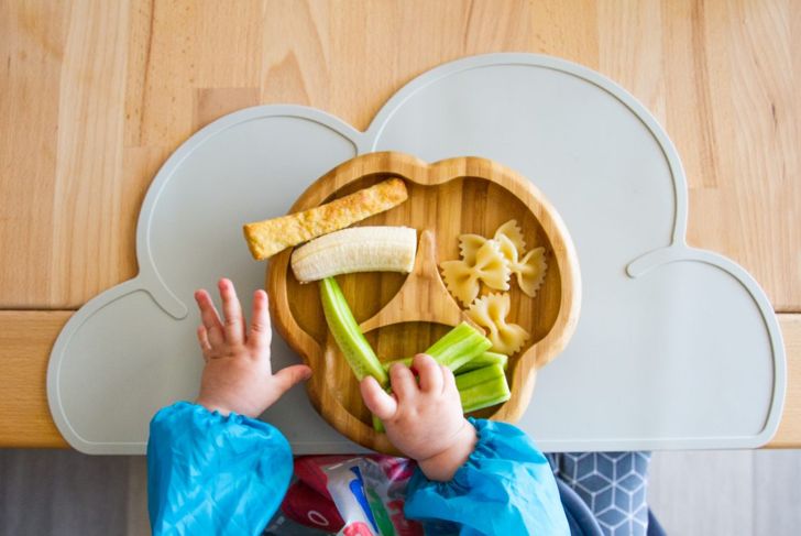 How To Effectively Encourage Baby-Led Weaning