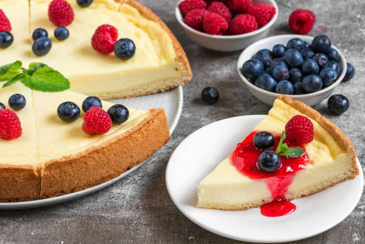 How to Make a Quick and Tasty Cheesecake