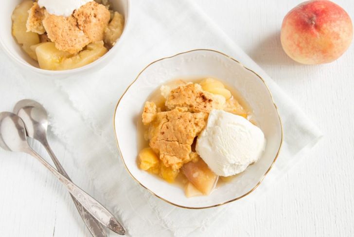 How to Make Old Fashioned Peach Cobbler