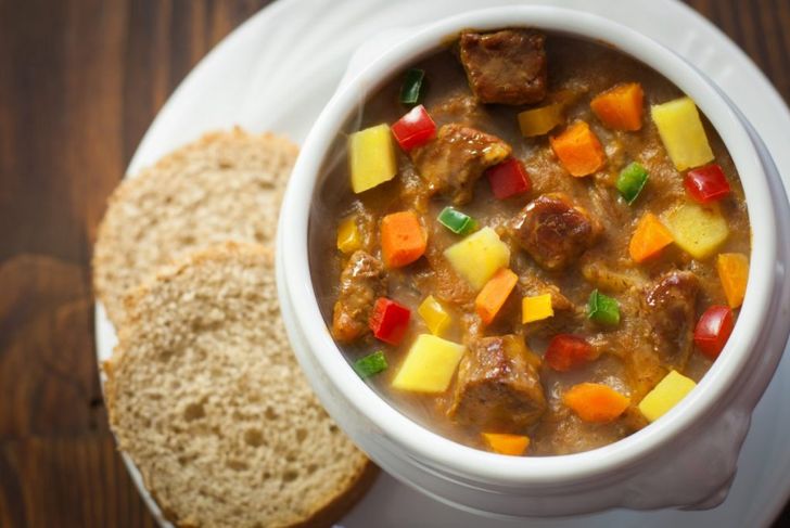 How to Make Slow-Cooker or Instant Pot Traditional Hungarian Goulash
