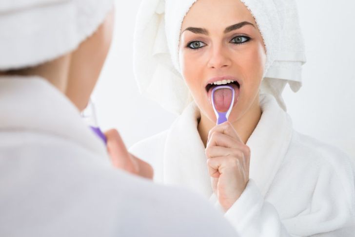 How Tongue Scrapers Benefit Overall Health