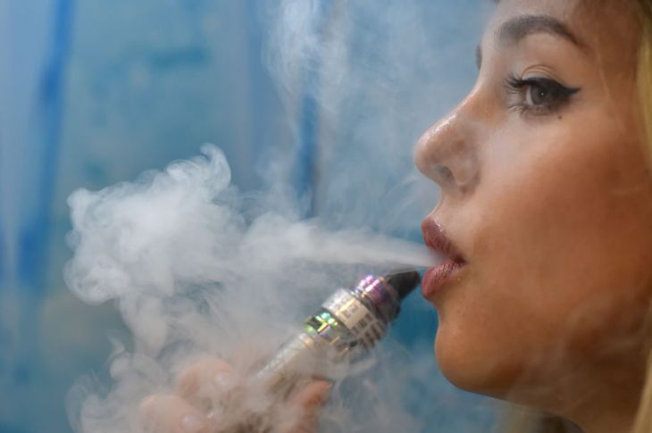 The Dangers of Vaping and Vaping Disease