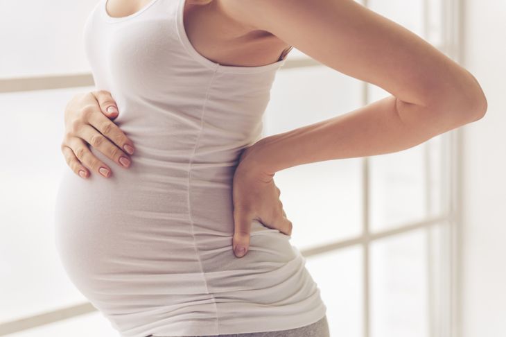10 Causes and Treatments of Back Pain During Pregnancy