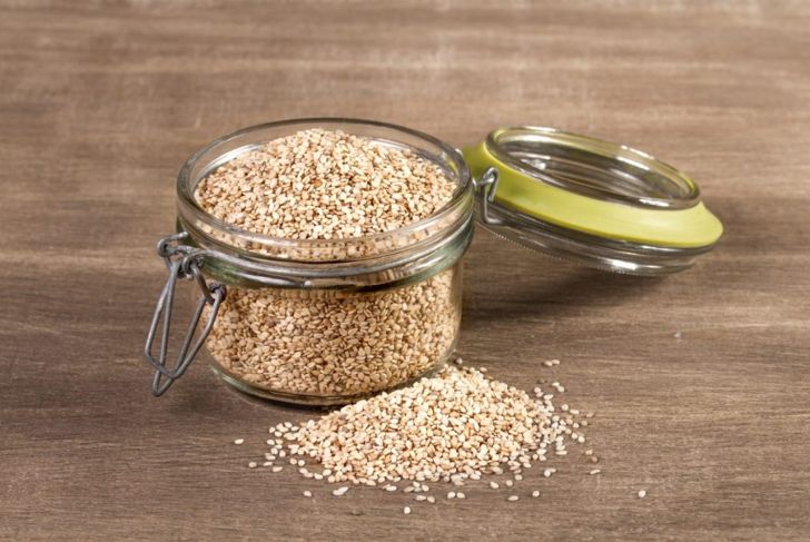 10 Health Benefits of Sesame Seeds