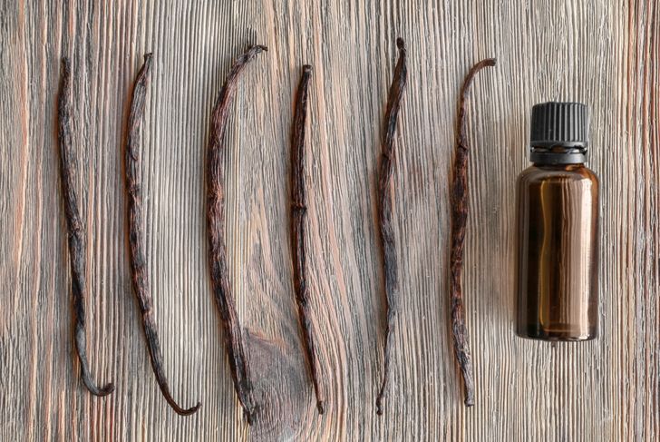 10 Sweet Health Benefits of Vanilla Extract