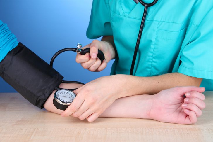 10 Symptoms of Hypertension