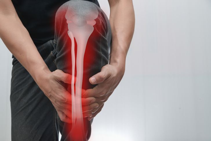 10 Symptoms of Osteosarcoma