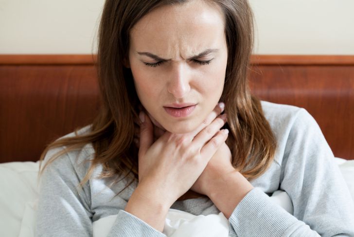 10 Symptoms of Throat Cancer