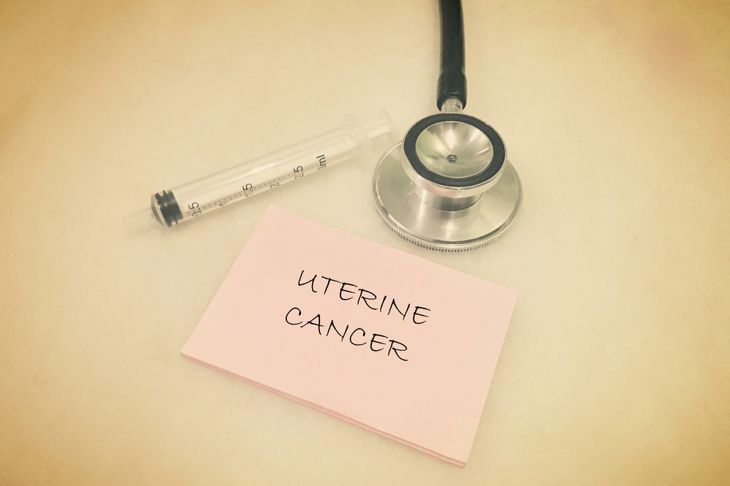 10 Symptoms of Uterine Cancer