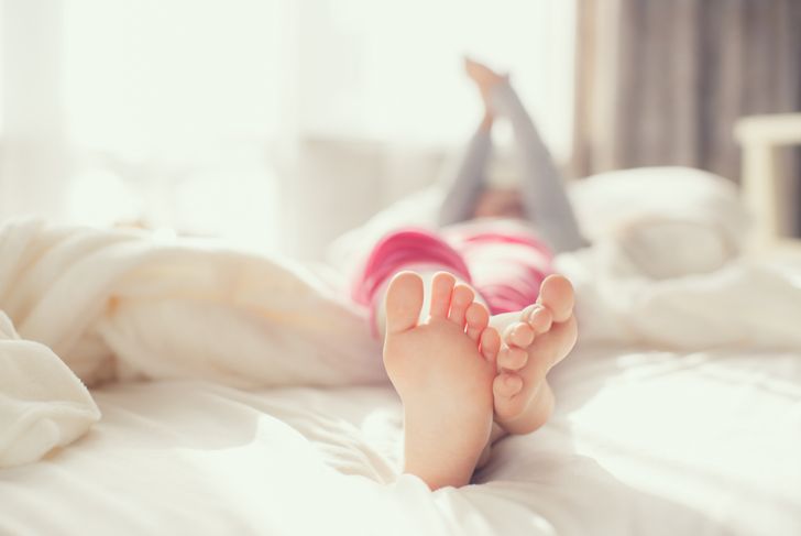 10 Tips to Help Relax Restless Leg Syndrome