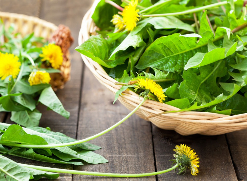 30 Essential Spring Superfoods for Weight Loss