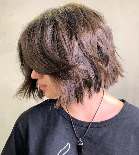 30 Fabulous Wavy and Curly Bob Haircuts for Your New Look - Hairstylery