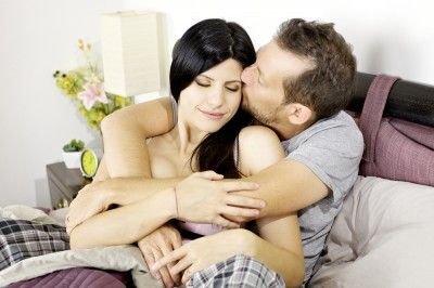 7 Scientific-Based Reasons to Cuddle More Often