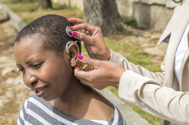 Cochlear Implants: Understanding the Benefits and Risks