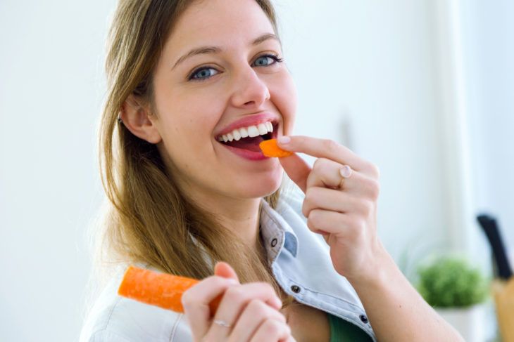 Foods That Naturally Whiten Teeth