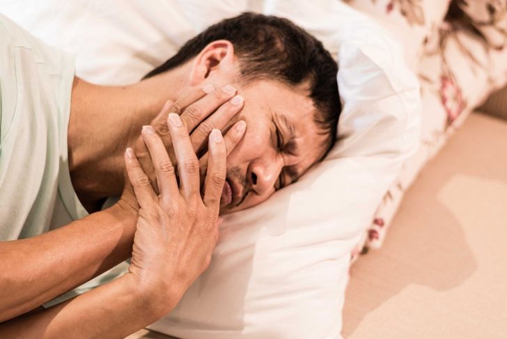 Possible Reasons You're Waking Up With a Headache