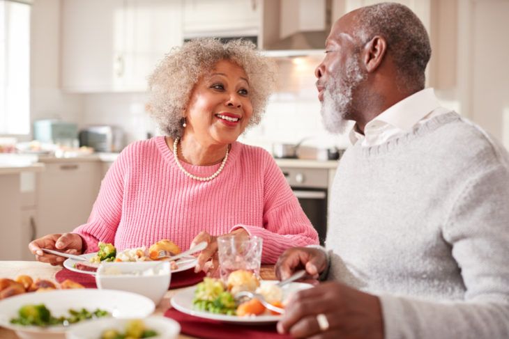 Senior Tips for Preventing Holiday Weight Gain