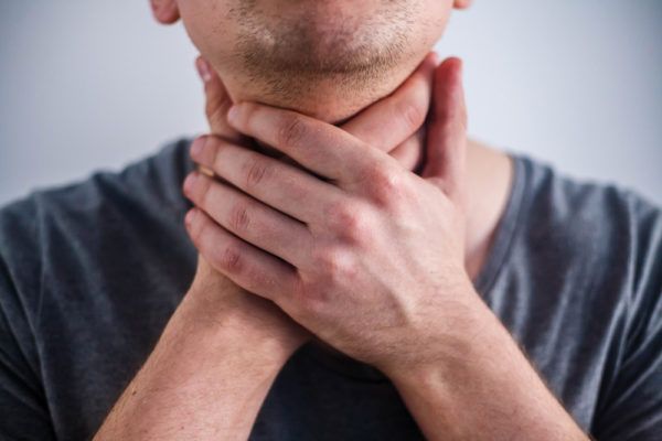 Signs That Could Indicate a Thyroid Problem