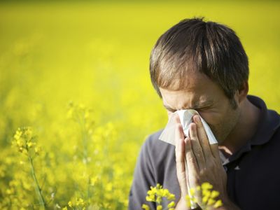 Ways You’re Aggravating Those Allergies
