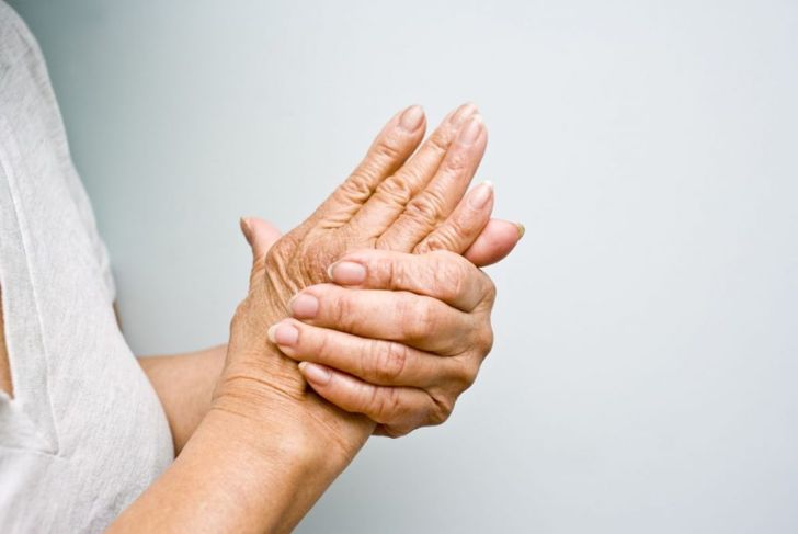 What Causes Tingling and Numbness in the Hands?