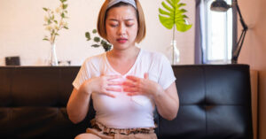 What are the Symptoms of Acid Reflux and the Treatment for Acid Reflux?