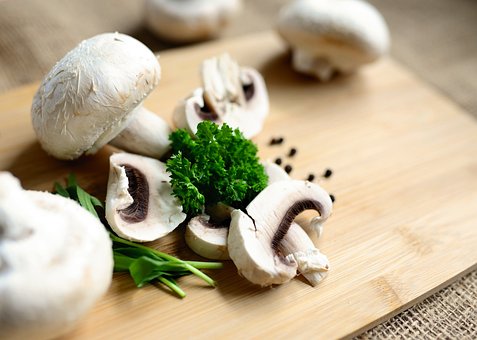 What is the Nutritional Value of Mushroom per 100g and Is Mushroom per 100g Healthy for You?