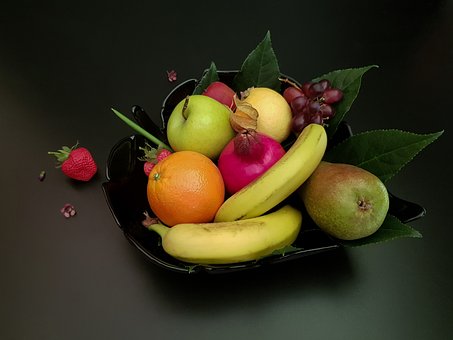 What is the Nutritional Value of Fruit and is Fruit Healthy for You?