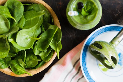 What is the Nutritional Value of Spinach and is Spinach Healthy for You?