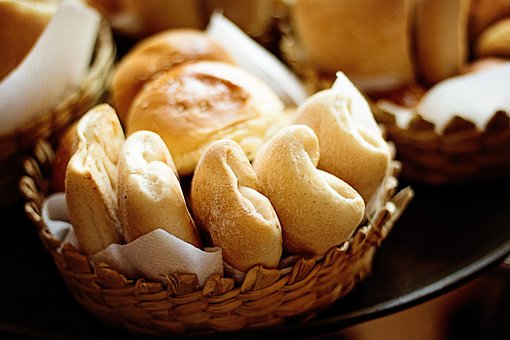 What is the Nutritional Value of Bread and Is Bread Healthy for You?