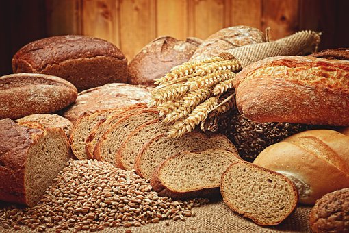 What is the Nutritional Value of Bread per 100g and Is Bread per 100g Healthy for You?