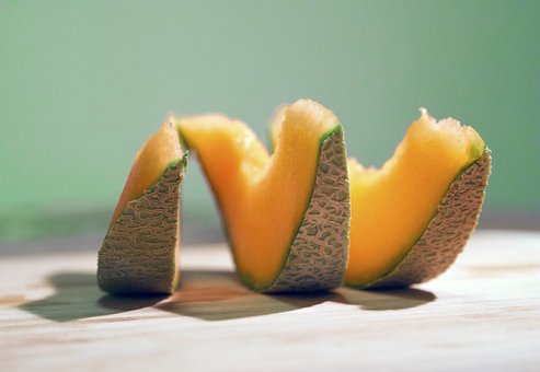 What is the Nutritional Value of Cantaloupe and Is Cantaloupe Healthy for You?