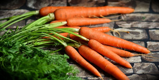 What is the Nutritional Value of Carrot per 100g and Is Carrot per 100g Healthy for You?
