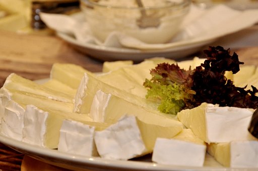 What is the Nutritional Value of Brie Cheese and Is Brie Cheese Healthy for You?