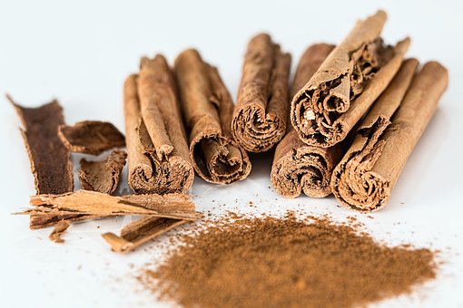 What is the Nutritional Value of Cinnamon Powder per 100g and Is Cinnamon Powder per 100g Healthy for You?