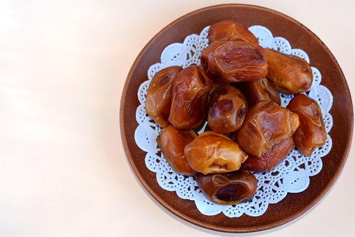 What is the Nutritional Value of Dried Dates and Are Dried Dates Healthy for You?