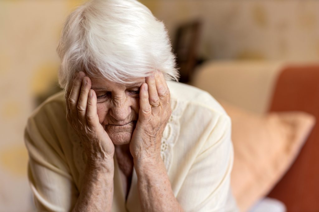 What are the Symptoms and Early Signs of Dementia and the Treatment for Dementia?