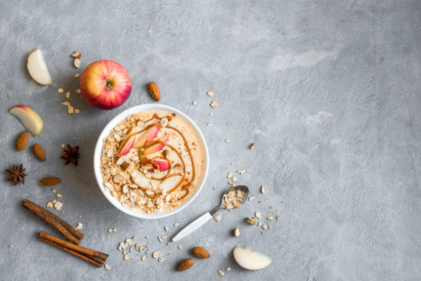 What is the Nutritional Value of Apple Cinnamon Oatmeal and Is Apple Cinnamon Oatmeal Healthy for You?