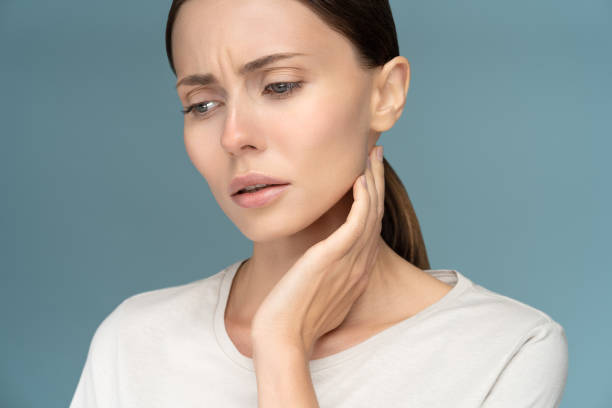What are the Symptoms and Signs of Thyroid Problems and the Treatment for Thyroid Problems?