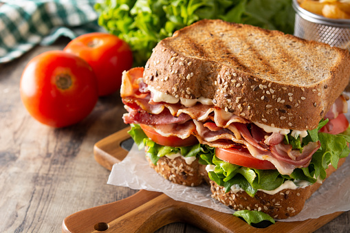 What is the Nutritional Value of Sandwich and Is Sandwich Healthy for You?