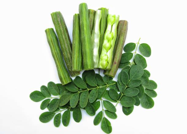 What is the Nutritional Value of Moringa per 100g and Is Moringa per 100g Healthy for You?