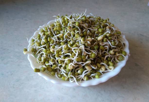 What is the Nutritional Value of Green Gram Sprouts per 100g and Is Green Gram Sprouts per 100g Healthy for You?